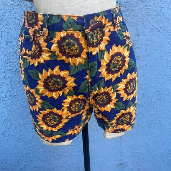 Sunflower Denim Shorts Size 31 Forever 21 90s boho Cottage - Picture 6 of 8